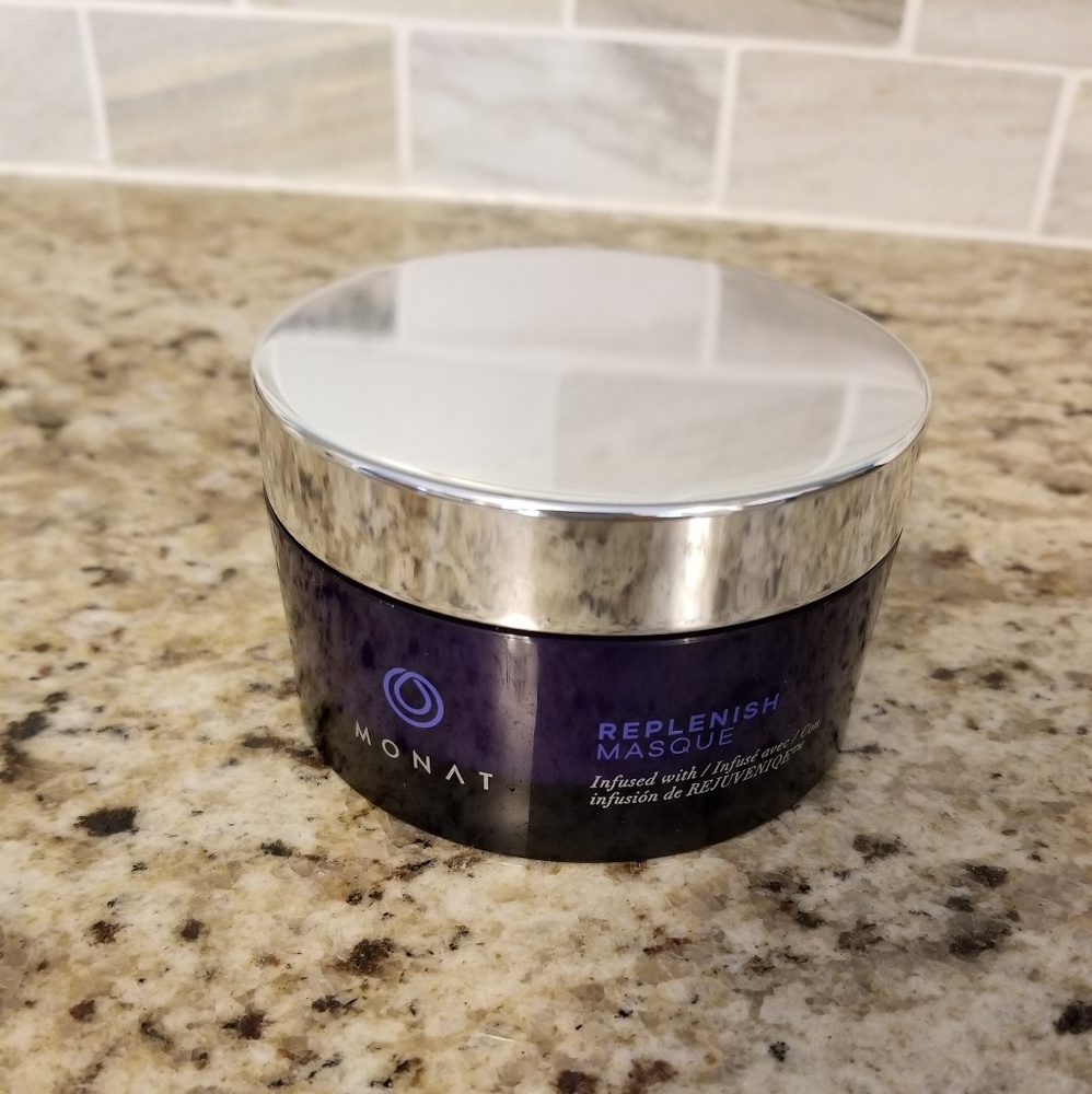 Monat Replenish Masque
